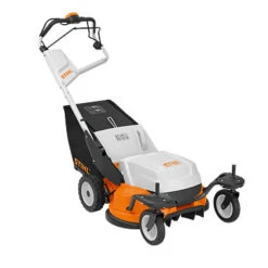STIHL RMA 765 V GRASMAAIER INCL. AR 3000 L RUGGEDRAGEN ACCU EN AL 500 SNELLADER